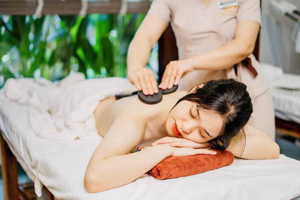 Hạ Spa Massage