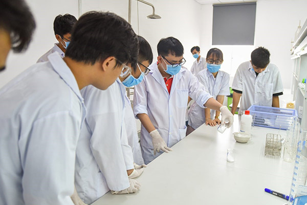 Ngành Thẩm Mỹ Thi Khối Nào? Trường Nào?