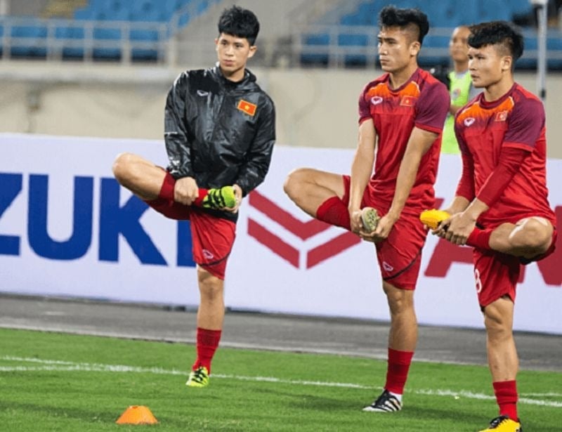 Các bài khởi động trong bóng đá giúp nâng cao thể lực và hạn chế chấn thương