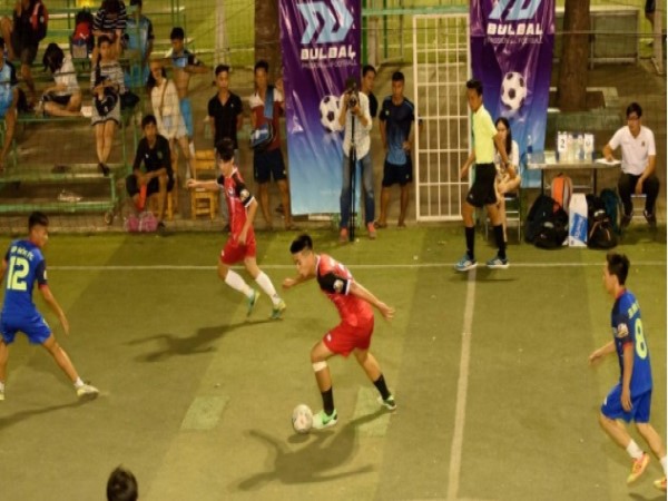 Đá phủi là gì? Tại sao đá phủi lại được yêu thích đến vậy?