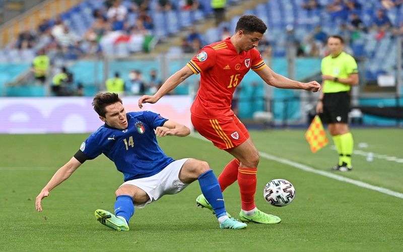 Sự đồng bộ về trang phục trong đội hình sân 11 người