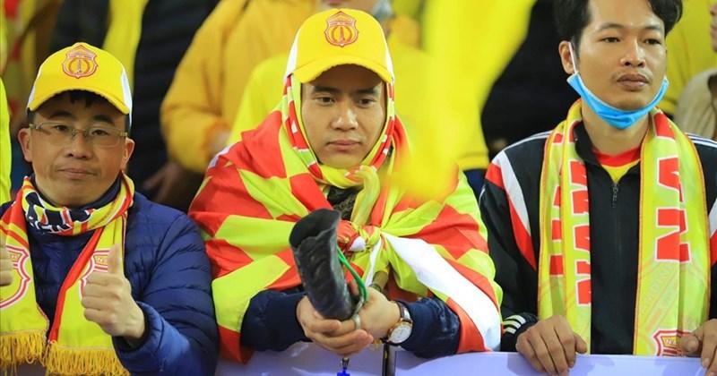 Premier League Là Gì? Giải Mã Sức Hút của Giải Bóng Đá Ngoại Hạng Anh - Đường Biên